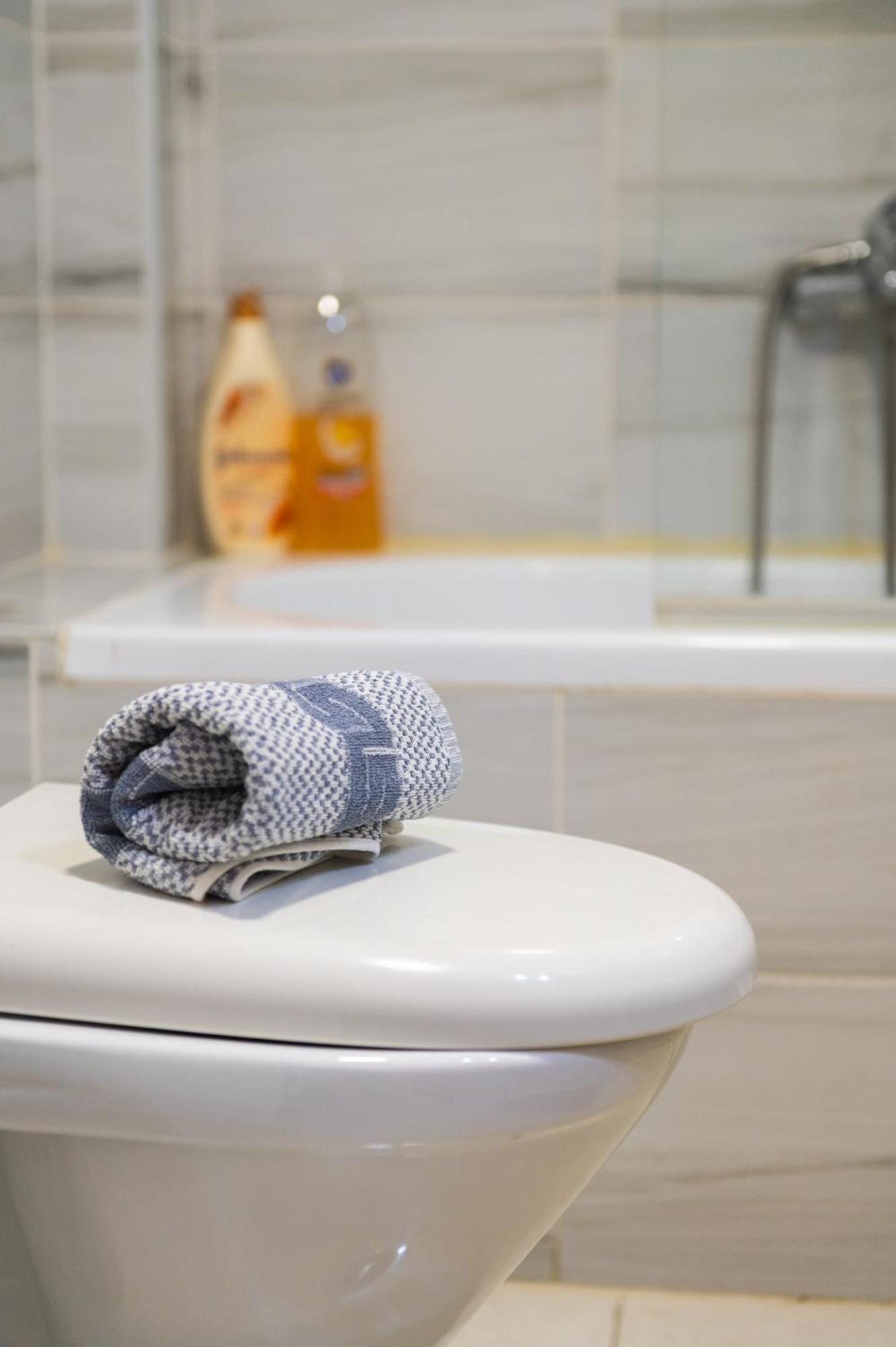 Central Luxurious Suite Near Lighthouse Alexandroúpolis Ngoại thất bức ảnh