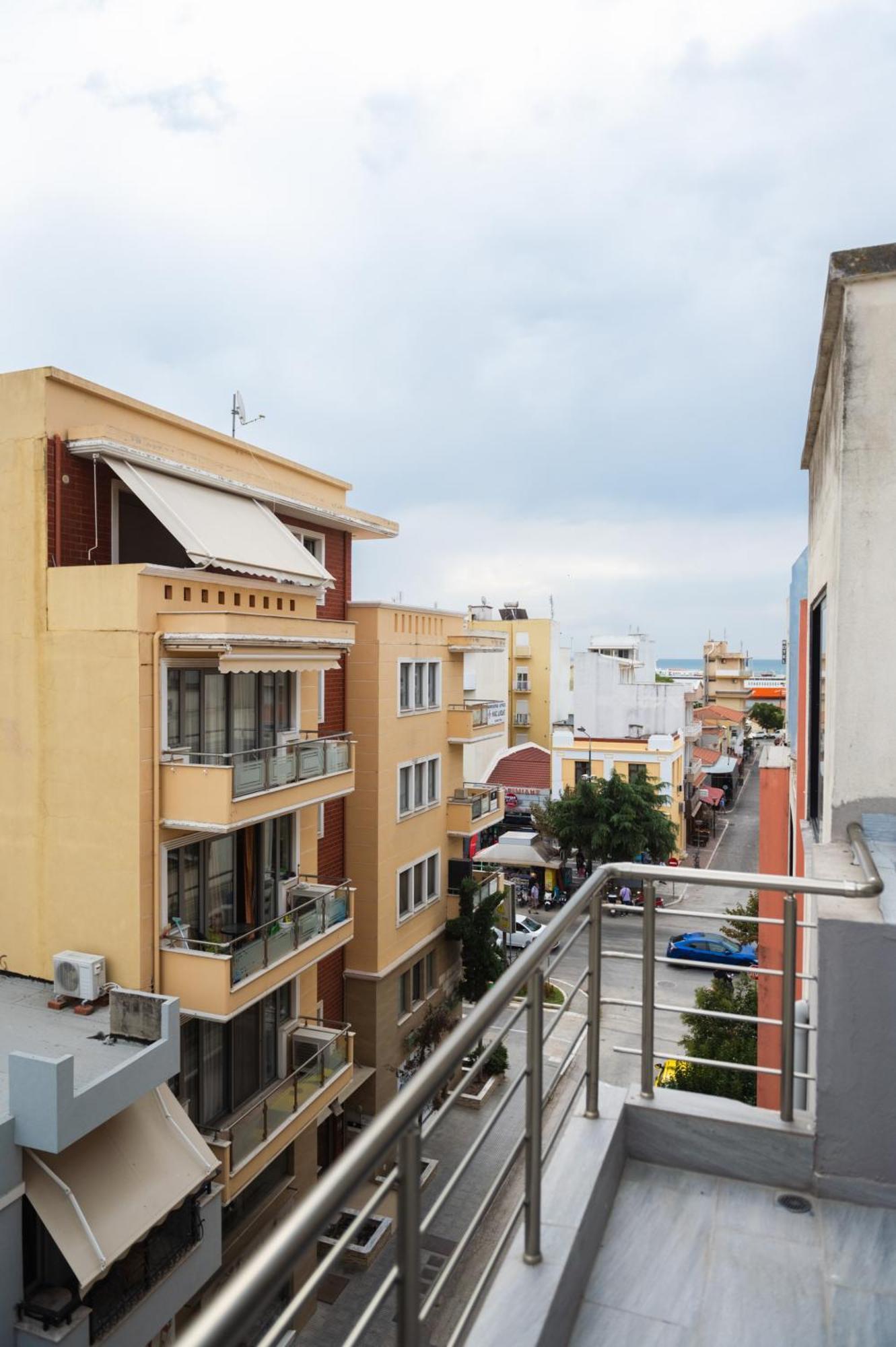 Central Luxurious Suite Near Lighthouse Alexandroúpolis Ngoại thất bức ảnh